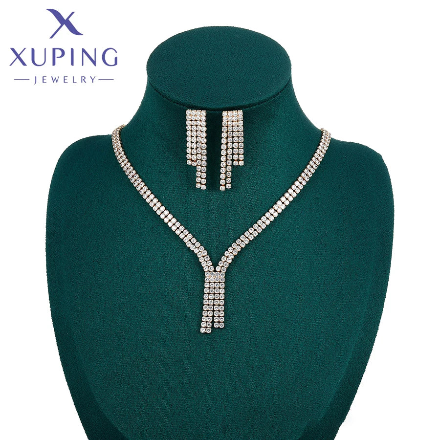 Xuping Jewelry New Arrival Fashion Luxury Trendy Pendant Necklace Earring Set for Women Christmas Party Gift X000872863