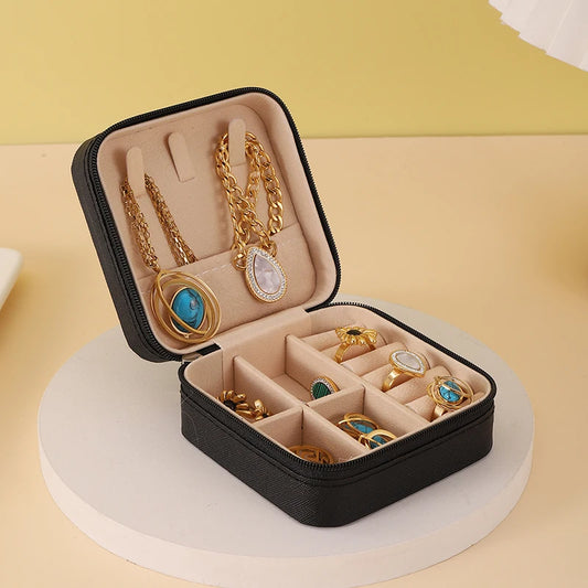 Portable Jewelry Storage Box Travel Organizer Jewelry Case Leather Storage Earrings Necklace Ring Jewelry Organizer Display