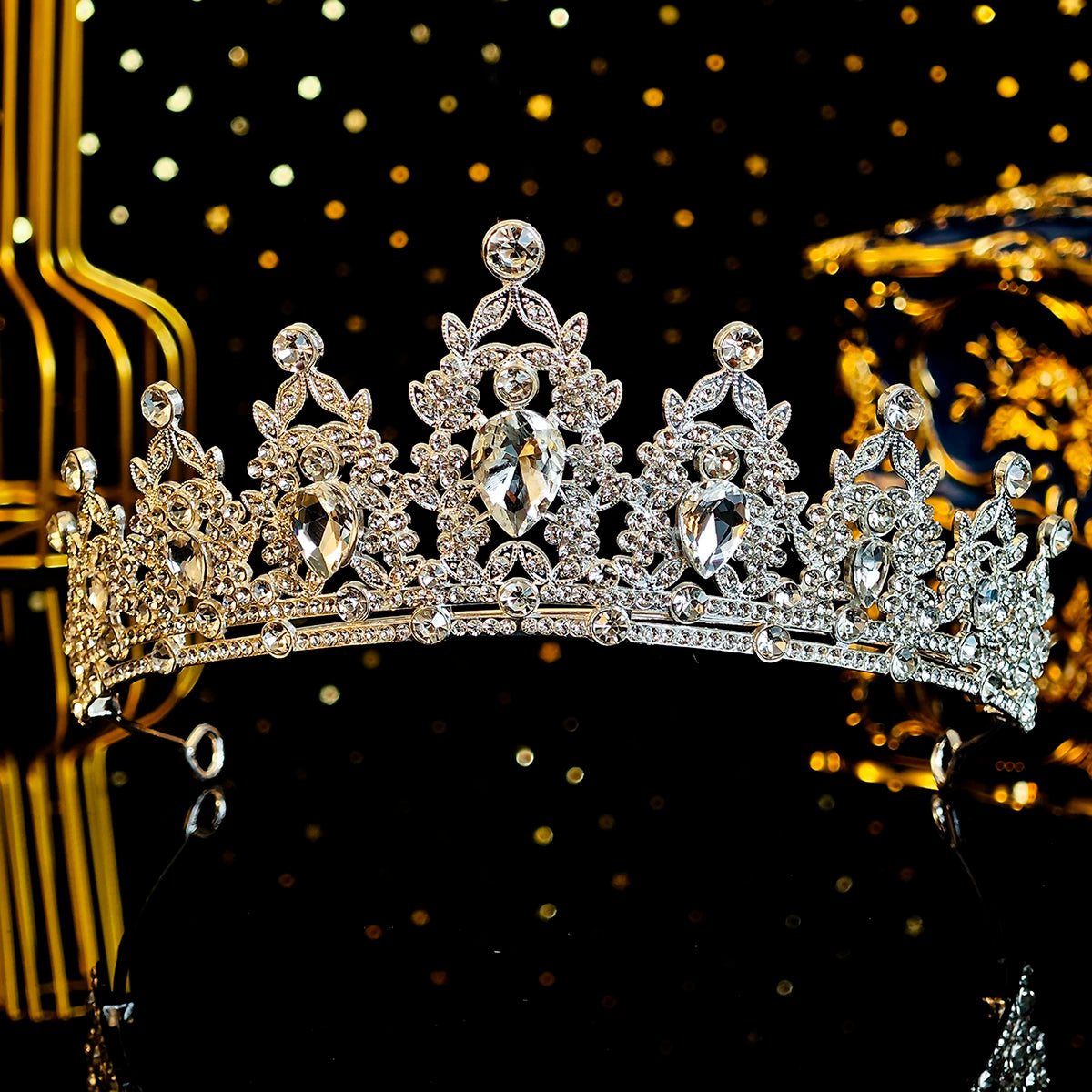 Elegant Crystal Bridal Crown Exquisite European and American Rhinestone Hair Bands Tiara Headpieces Party Jewelry Accessories