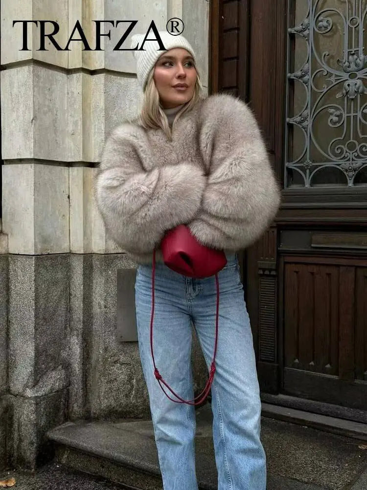 TRAFZA Women Fashion Solid Faux Fur Coat O Neck Long Sleeve Cropped Jacket Autumn Winter Female Fashion High Street Outerwear