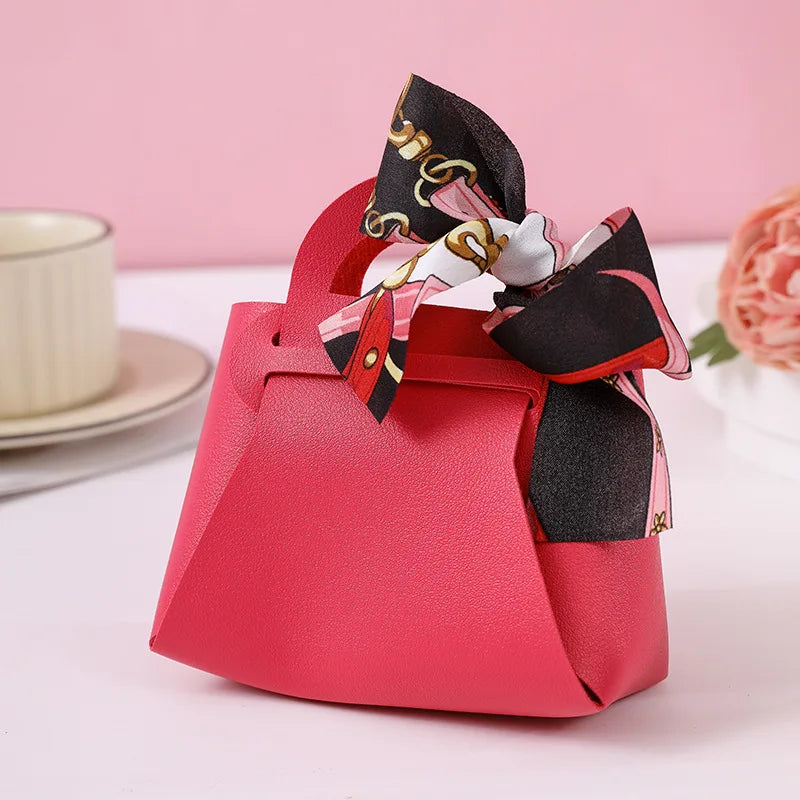 10PCS Distribute Leather Pink Gift Bags Wedding Favour Bag for Guest Mini Handbag with Ribbon Candy Packaging Box Party Decor