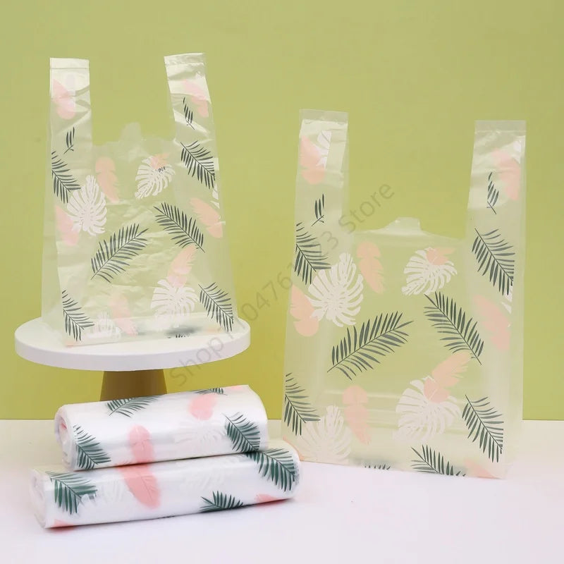 50Pcs Thickened Hand-held Plastic Bags Fashion Feather Pattern Vest Bag Supermarket Store Shopping Bag Wedding Party Candy Bags