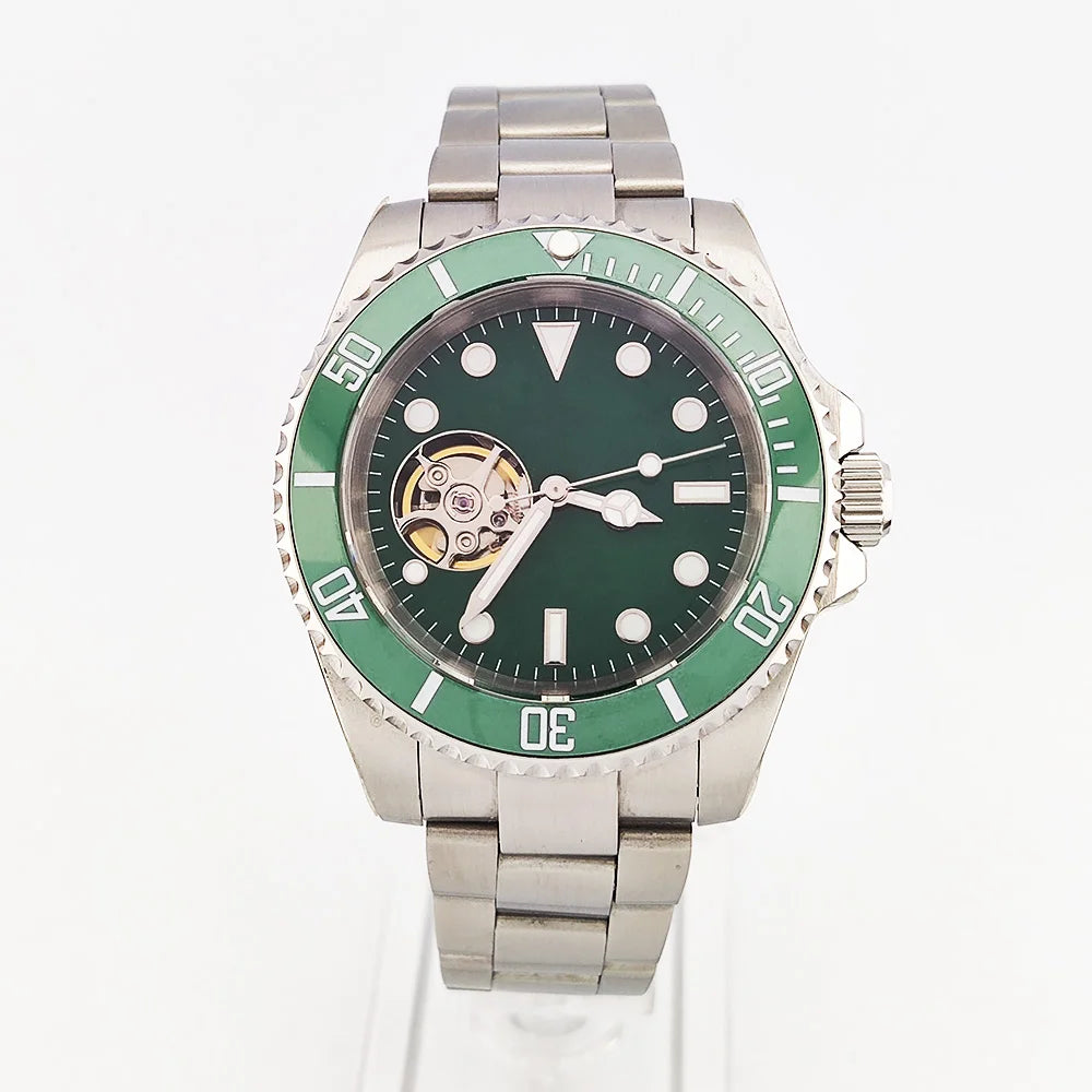 Men's Automatic Mechanical watch NH38 movement Hollow dial 316L stainless steel sapphire glass Diameter 39.5mm NH38 Diving watch