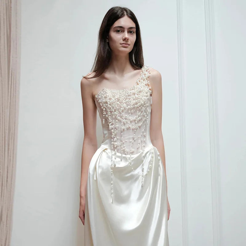 2025 French Strapless Evening Dress For Brides Niche Light Luxury Satin For Going Out Heavy Industry Pearl Light Wedding Dress