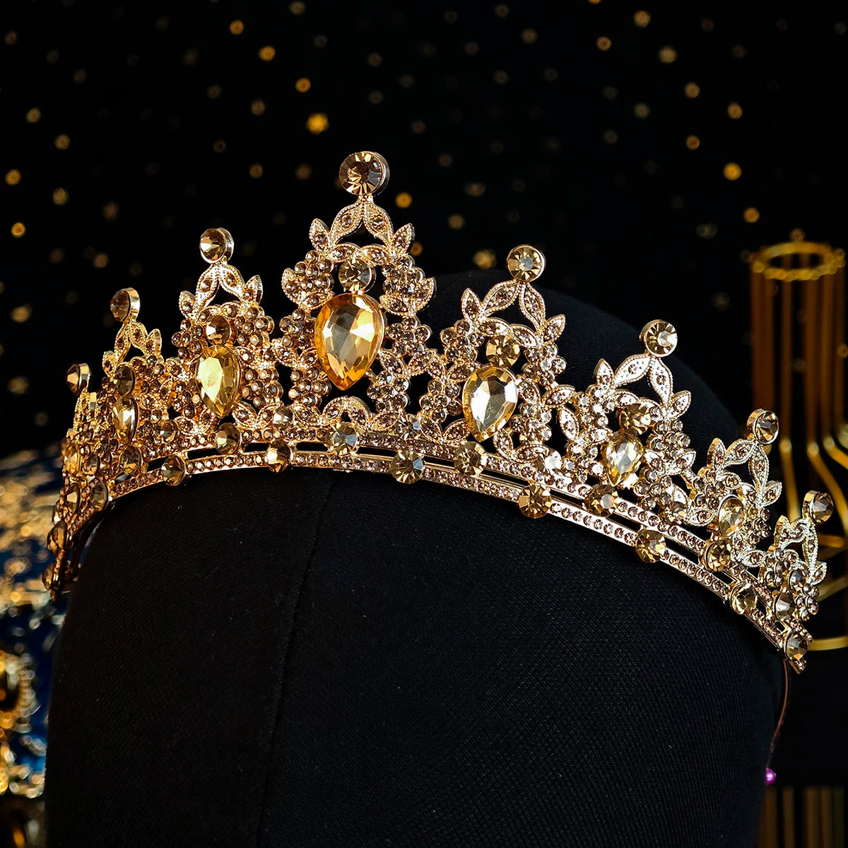 Elegant Crystal Bridal Crown Exquisite European and American Rhinestone Hair Bands Tiara Headpieces Party Jewelry Accessories