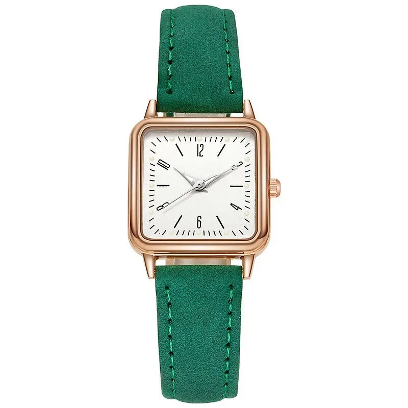 New 2025 Women's Watch Couple Small Round Watch Simple Casual Watch Male and Female Student Quartz wristwatch Can be Customized