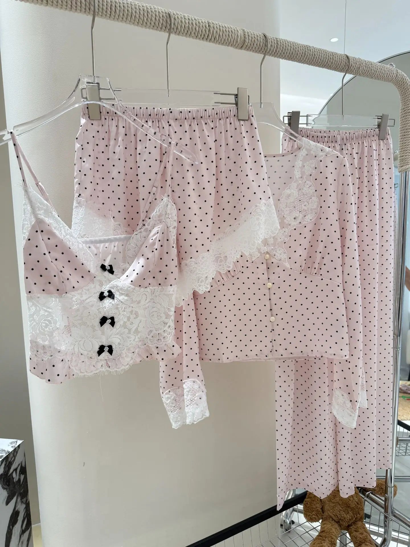 Princess Style Pink Dot Lace Pajamas Set Sexy Vest Top Shorts Pijama Mujer Summer Spring New Loungewear Ice Silk Lingerie