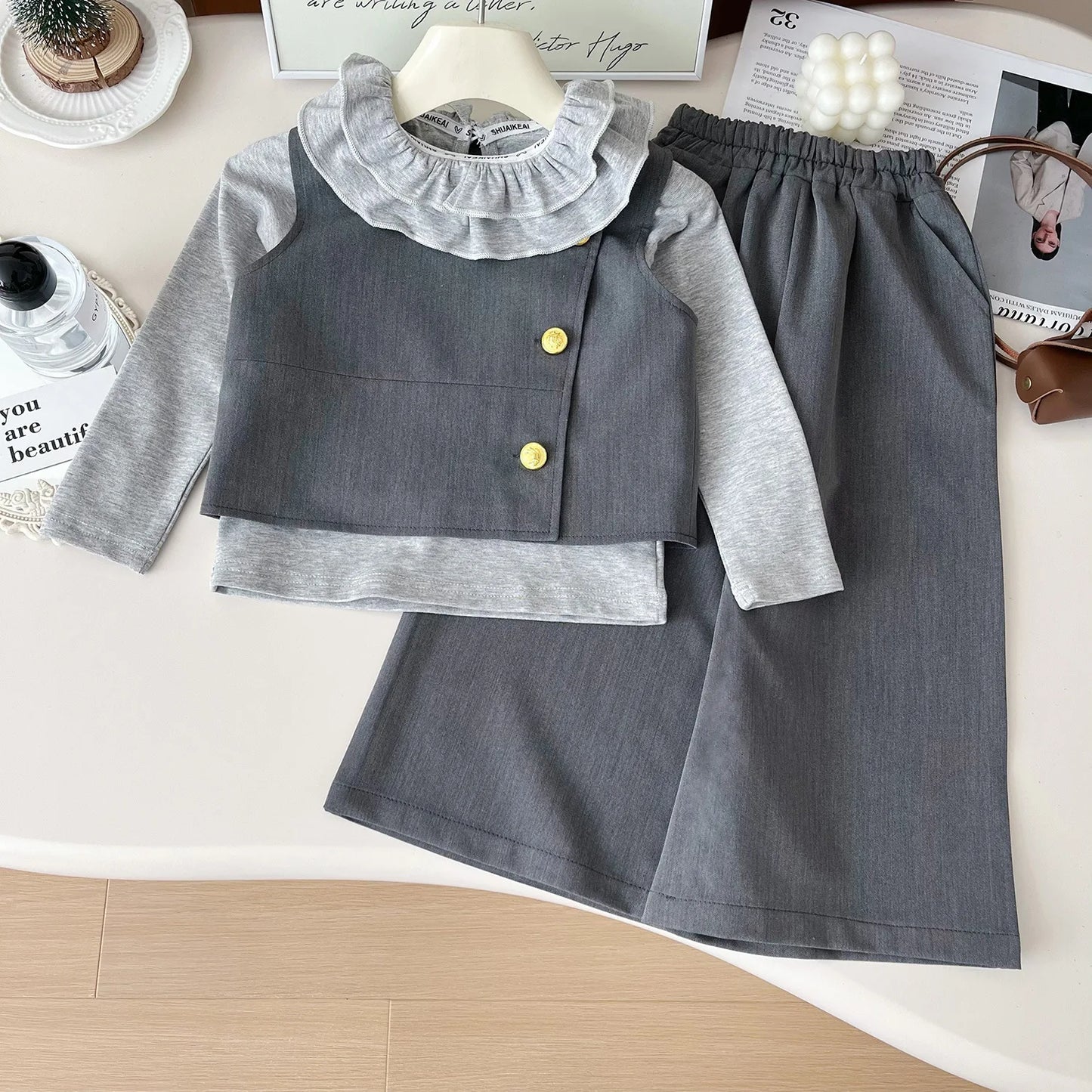 Girls Clothes Sets Spring Autumn 2025 Children Vest Cute T-shirts Pants 3pcs Fashion Suit For Baby School Outfits Kids Tracksuit