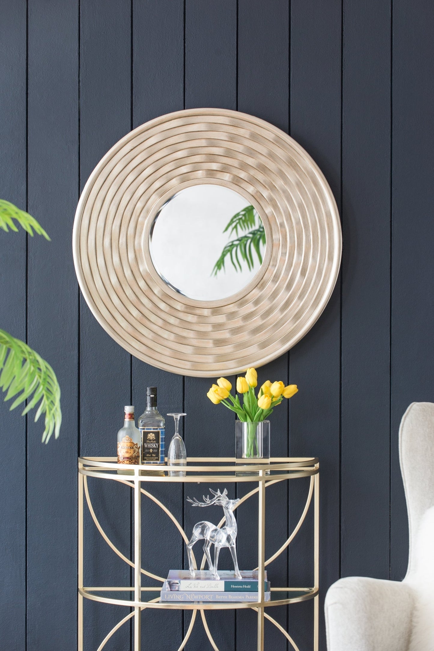 Round Sculpted Silver Wall Mirror with Beveled Glass, 31.3 in