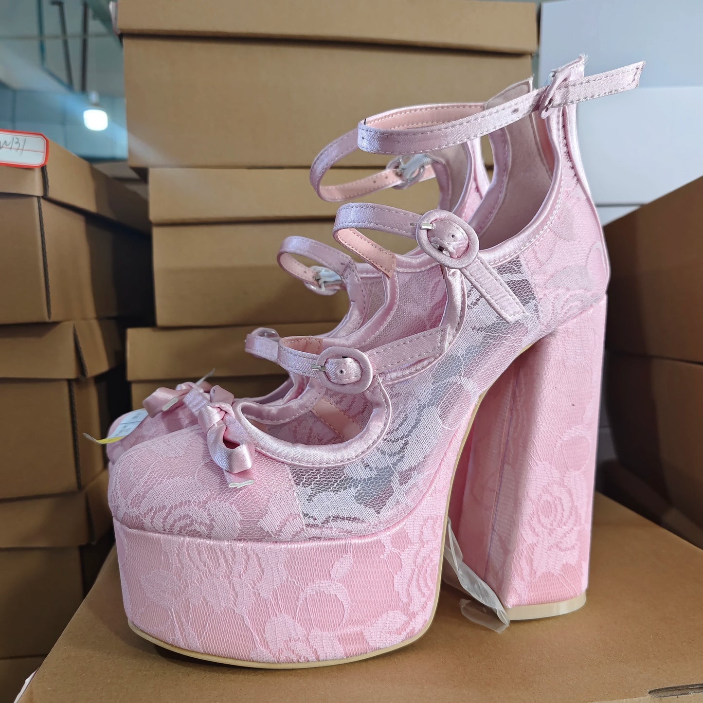 Red Lace Butterfly Knot High Heels Women Round Toe Chunky Heel Platform Shallow Hollow Sandals New Fashion Sexy Wedding Shoes