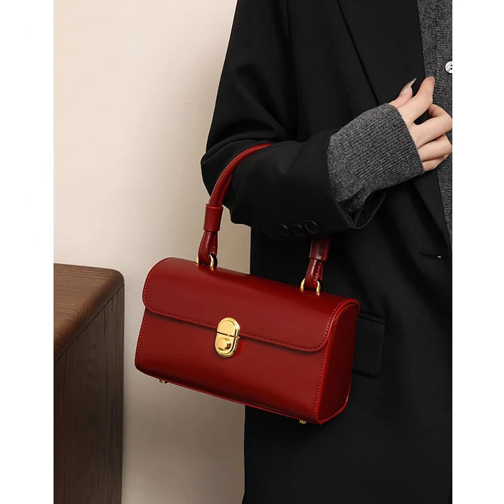 Women Red Square Handbags for Bride Wedding Luxury Texture Leather Flap Crossbody Bag 2025 New Lady Single Shoulder Bags