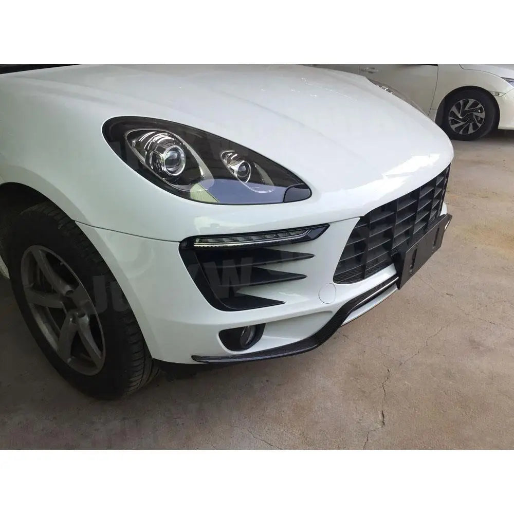 2PCS Carbon Fiber Front Bumper Molding Garnish Panel Trim Decoration Air Knife Strips For Porsche Macan 2014-2017 FRP Exterior