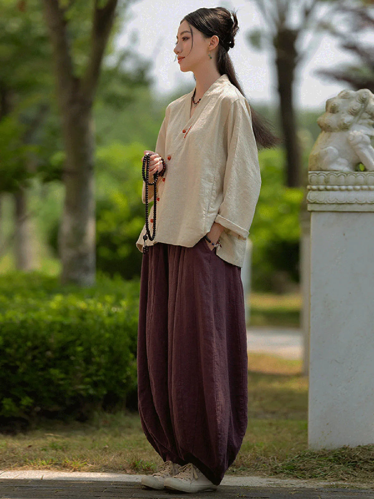 Korean Version Ramie Cotton Solid Color Long Sleeve Blouse Women's Retro Hanfu Hand-Stitched V-Neck Disc Buckle Loose Short Coat