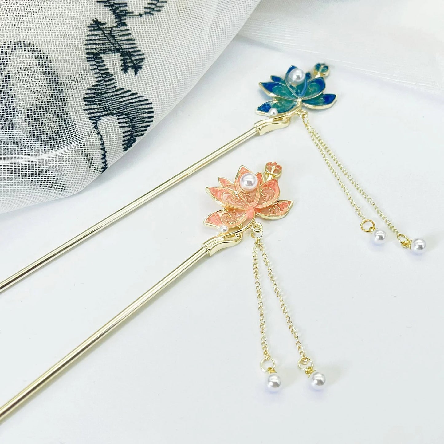 New Chinese Style Alloy Hair Sticks Forks Lotus Flower Decor Pearls Chain Pendant Hairpins Women Girls Hair Bun Maker Jewelry