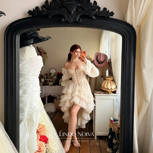 LINDO NOIVA Couture Vintage Corset High Low Wedding Dress Off Shoulder Puff Sleeve Tulle Ruffled Bridal Gown Garden Elopement