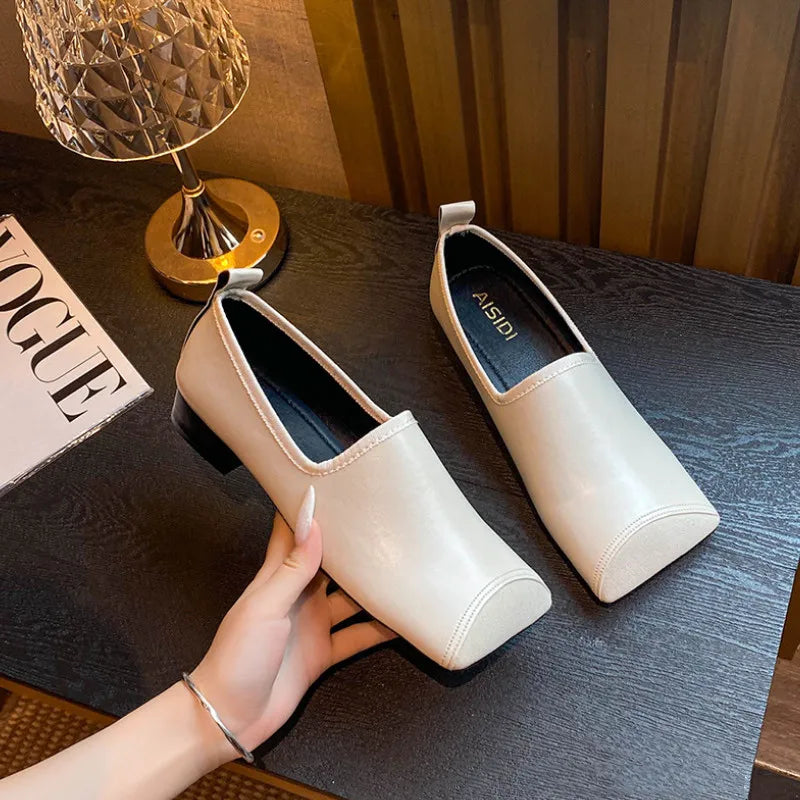 2025 Retro Square Toe Mary Janes Women's Pig Nose Ballet Shoes Autumn Slip On Low Heel French Style Pumps Mujer Plus Size 35-42