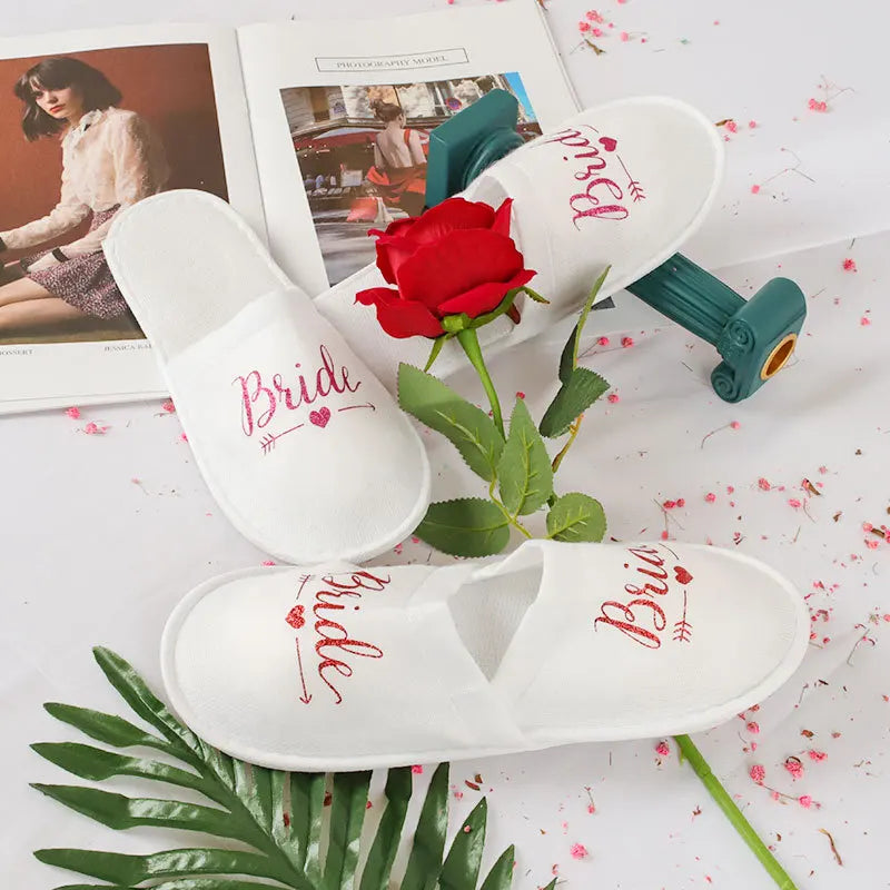 20 Pairs Bride & Bridesmaid, Wedding Party Guests Home Slip on Shoes Bridal Party Slippers Open-toe with Golden, Red and Black