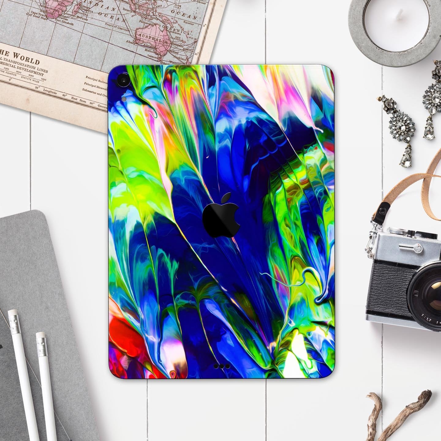 Blurred Abstract Flow V6 - Full Body Skin Decal for the Apple iPad Pro