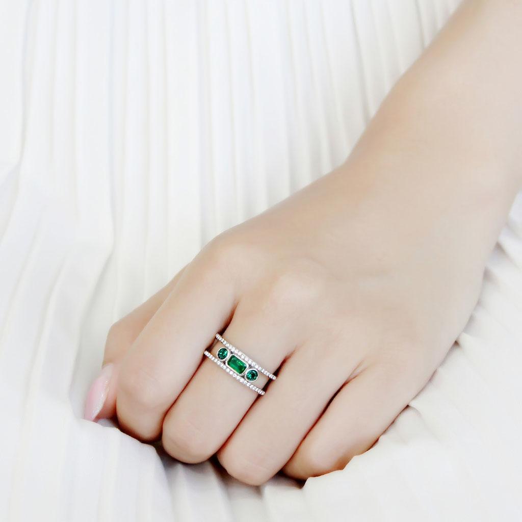 DA348 - High polished (no plating) Stainless Steel Ring with Synthetic