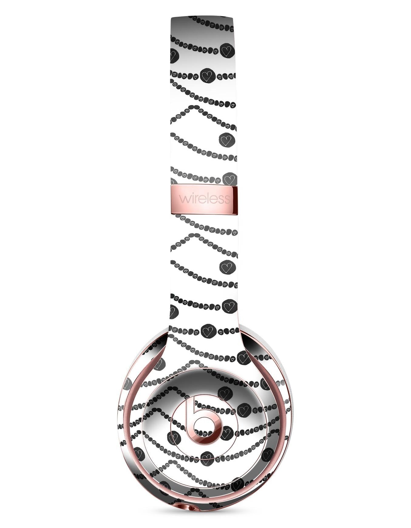 Linked Hearts and Chain Full-Body Skin Kit for the Beats by Dre Solo 3