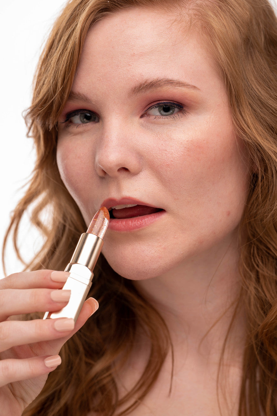Color-Changing Flower Lip Gloss – Vegan, Gluten-Free, Hydrating Lip