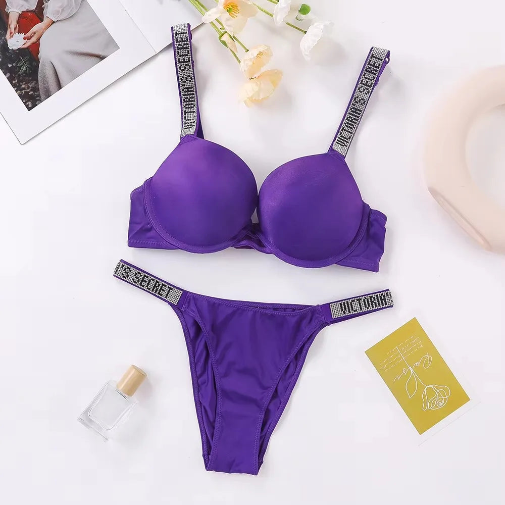 Victoria's Secret Sexy Lingerie Bra and Panty Set Push Up Classic