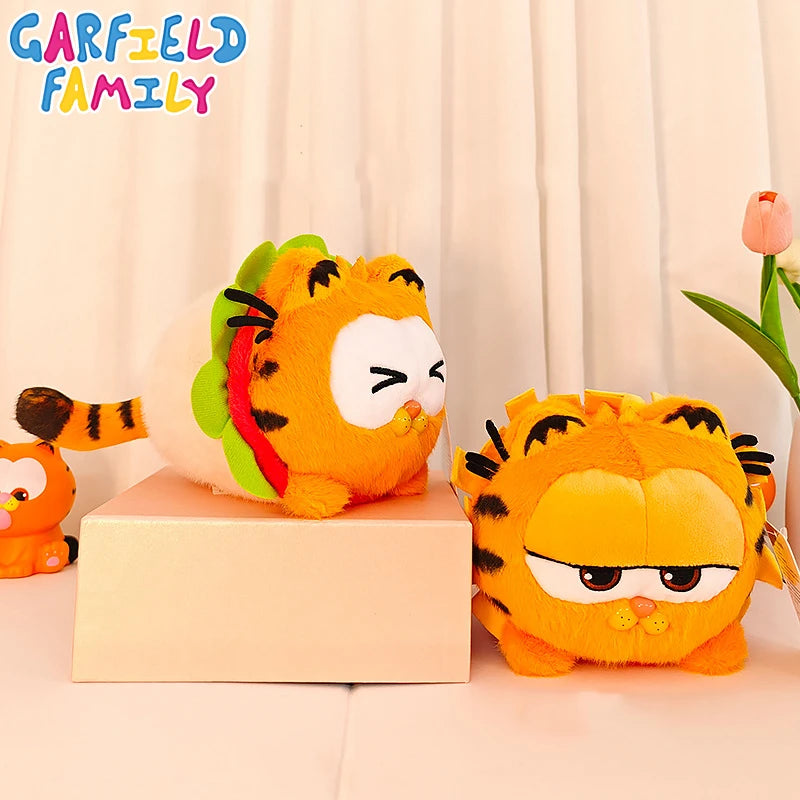 Original Garfield Cat Anime Plush Toys Cute Garfield Family Odie