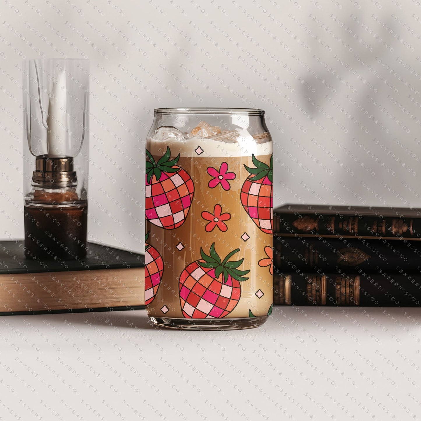 16oz Fruit Strawberry Disco Glass Cup with Bamboo Lid & Straw #100110