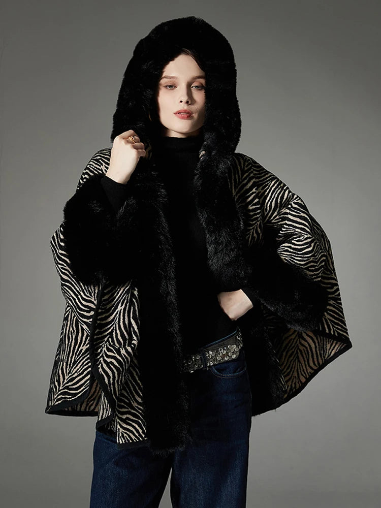 Winter Scarf Women Lady Layers Poncho Elegant Luxury Fake Fur Collar One Piece Hat Shawl Scarve Capa Para Mujer Fashion Coat New