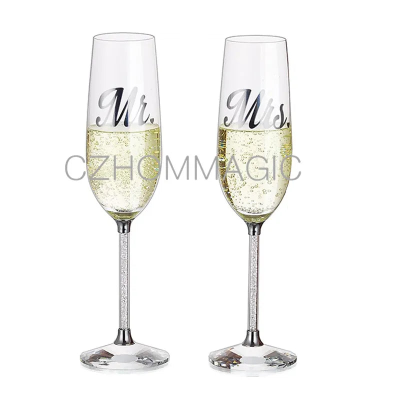 2pc 200ml Wedding Crystal Champagne Flutes Glasses Engraved Mr & Mrs Set for Bride and Groom Toasting Champagne Flutes Cup Gifts