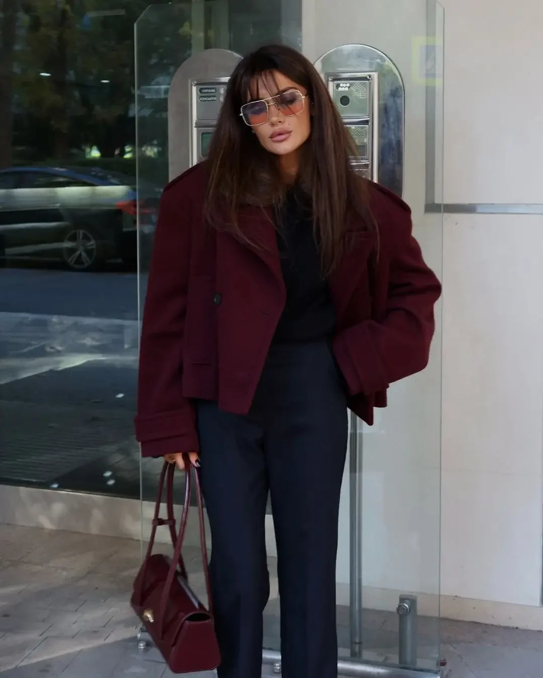 2025 Burgundy Wool Coat Off Women Fashionable Short Double Breasted Lapel Long Sleeve Elegant Autumn Commuting Outerwear Offical