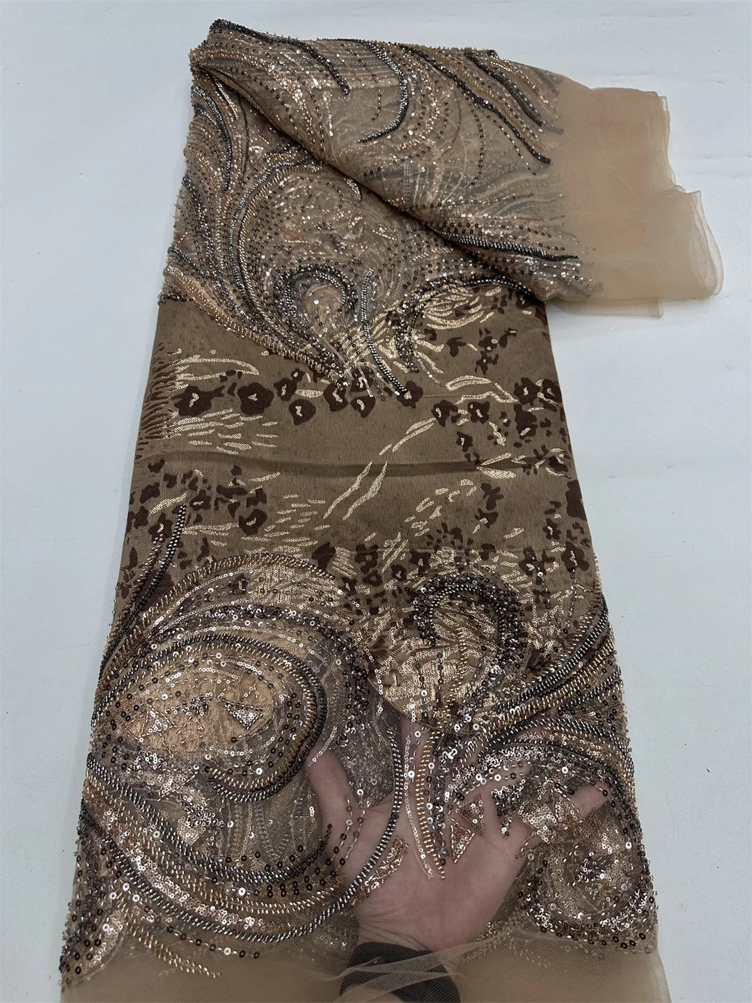 Luxury French Mesh Beaded Lace Fabric 2025 High Quality African Sequins Groom Lace Fabrics For Nigerian Wedding Dress Women