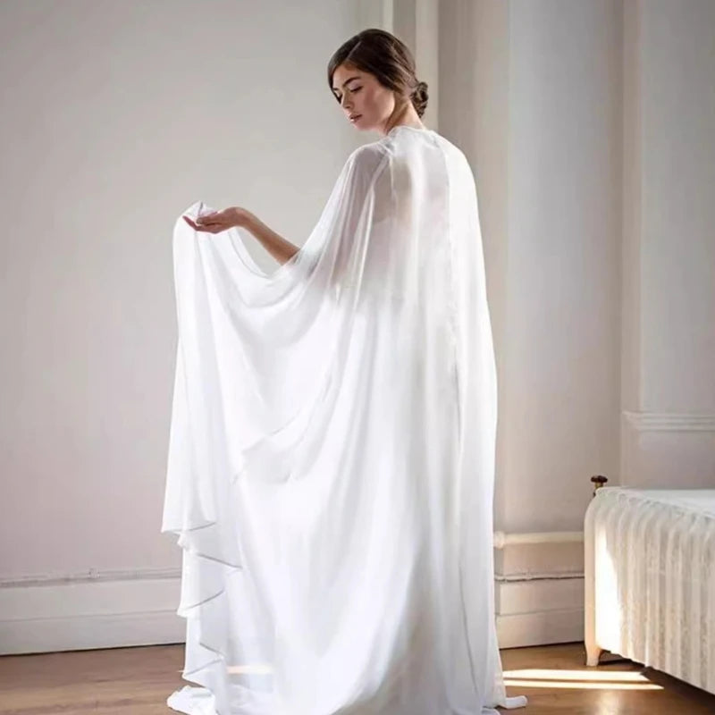 E15F Bridal Wraps Cathedral Length Wedding Cloak Halloween Cosplay Costume for Anime Show Bridal Wedding Capes Shawl