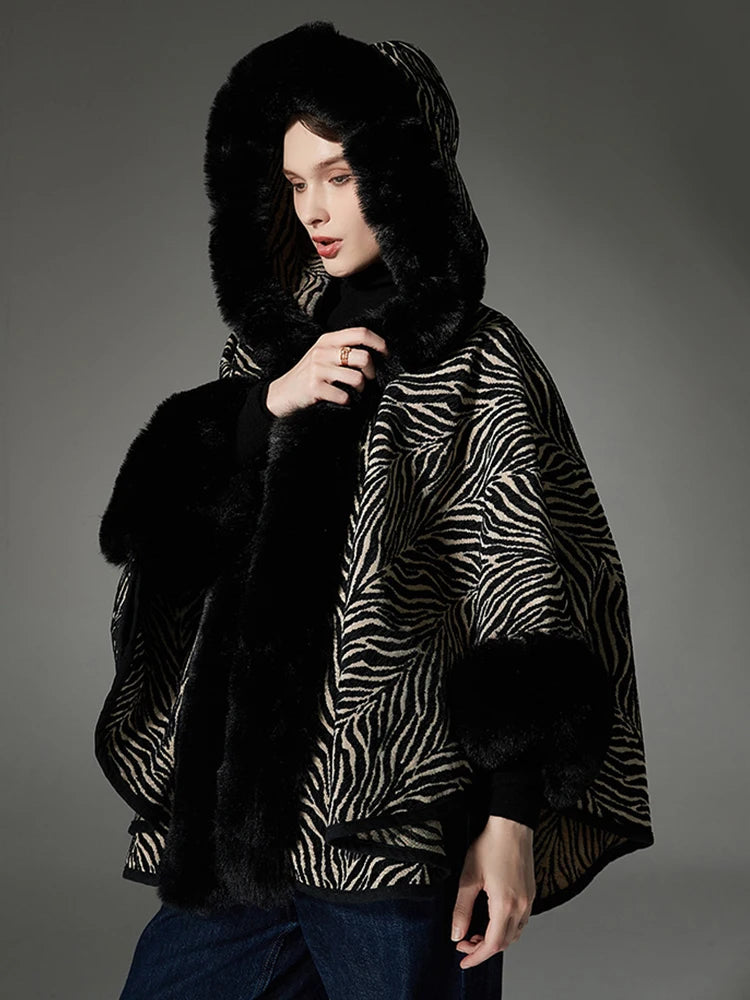 Winter Scarf Women Lady Layers Poncho Elegant Luxury Fake Fur Collar One Piece Hat Shawl Scarve Capa Para Mujer Fashion Coat New