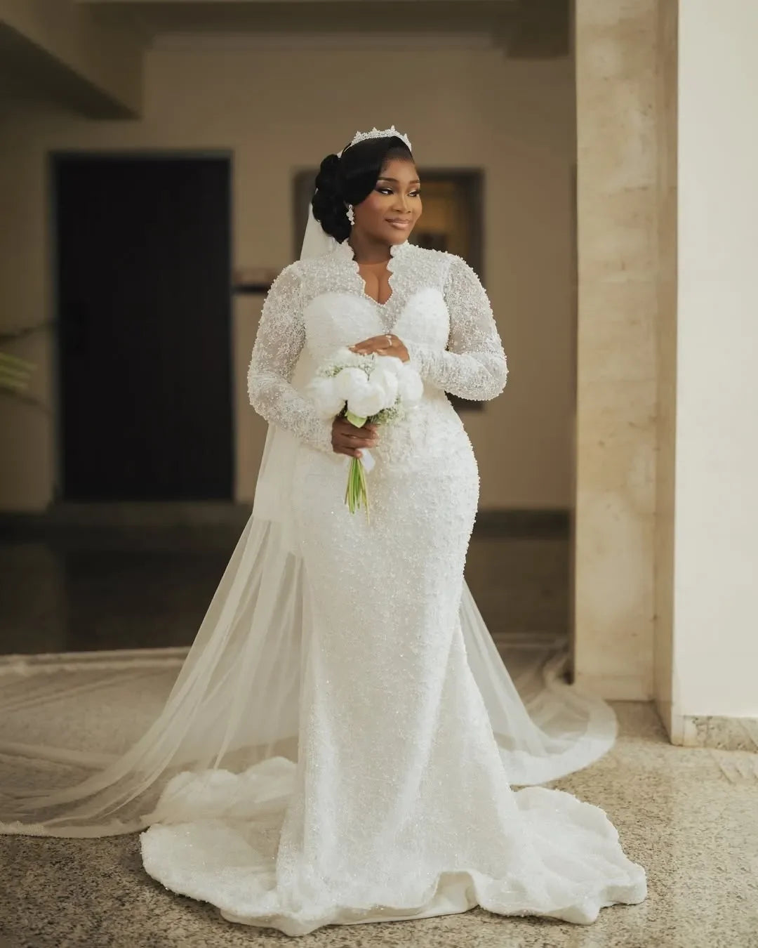 New Luxury Plus Size African Mermaid Wedding Dress Long Sleeve V Neck Lace Beaded Lace Bridal Dress Vestido De Novia Customized