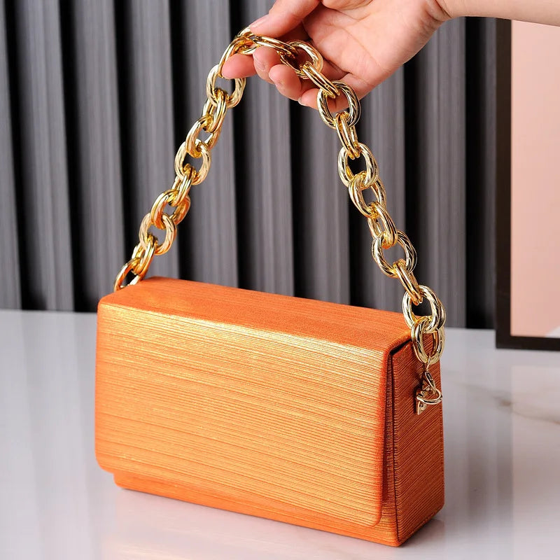 European and American Fashion Simple Evening Bag Dress Party Bride Bag Yellow Small Square Bag Chaozhou Factory Cro