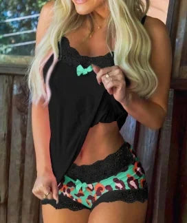 Plus Size Sexy Women Lingerie Set Heart Print Lingerie Lace Pajamas Trim Bowknot Decor Cami Top Lace Patch Shorts Sleepwear Set