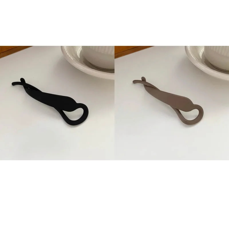 1pcs Simple Fashion Banana Clip Vertical Clip Ponytail Hair Clip Elegant Temperament Hair Accessories for Women to Wear