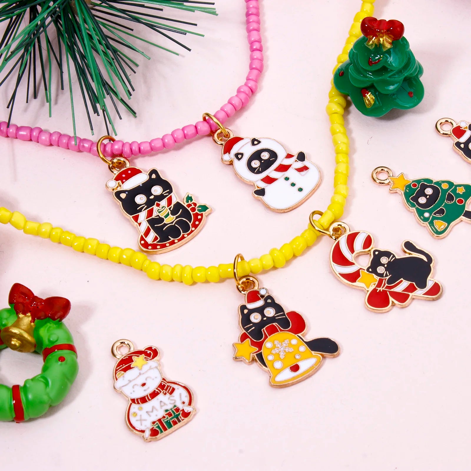 10pcs New Christmas Charms Multicolor Cat Animal Christmas Tree Bell Enamel Metal Pendants DIY Women Necklace Earrings Jewelry