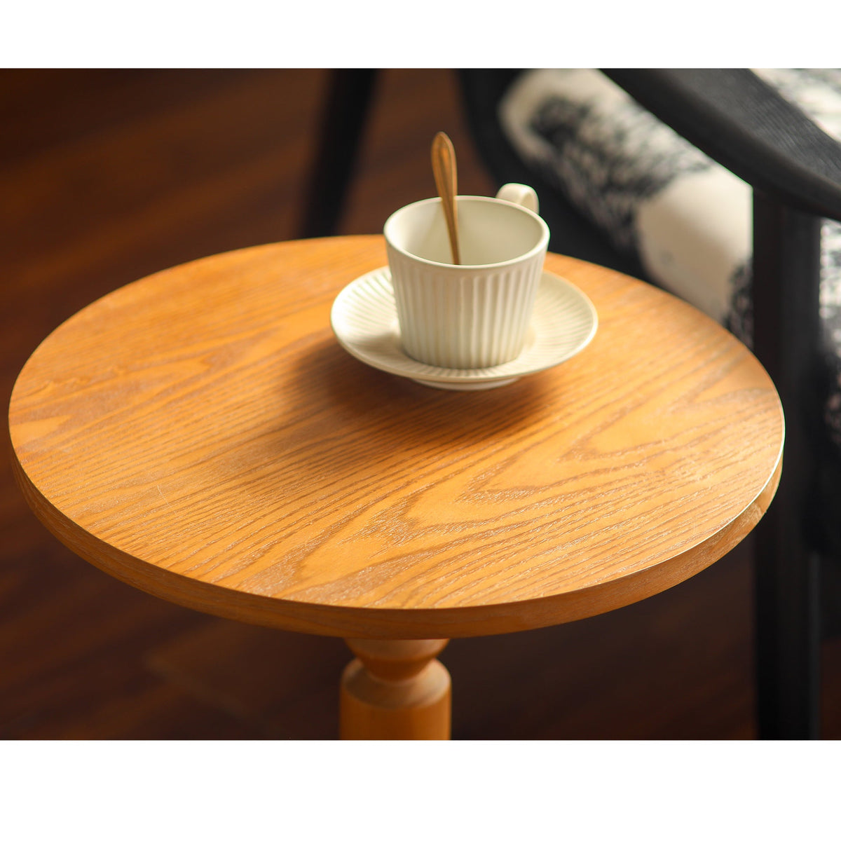 Round Side Table with a Solid Wood Spindle Pedestal and Light Oak