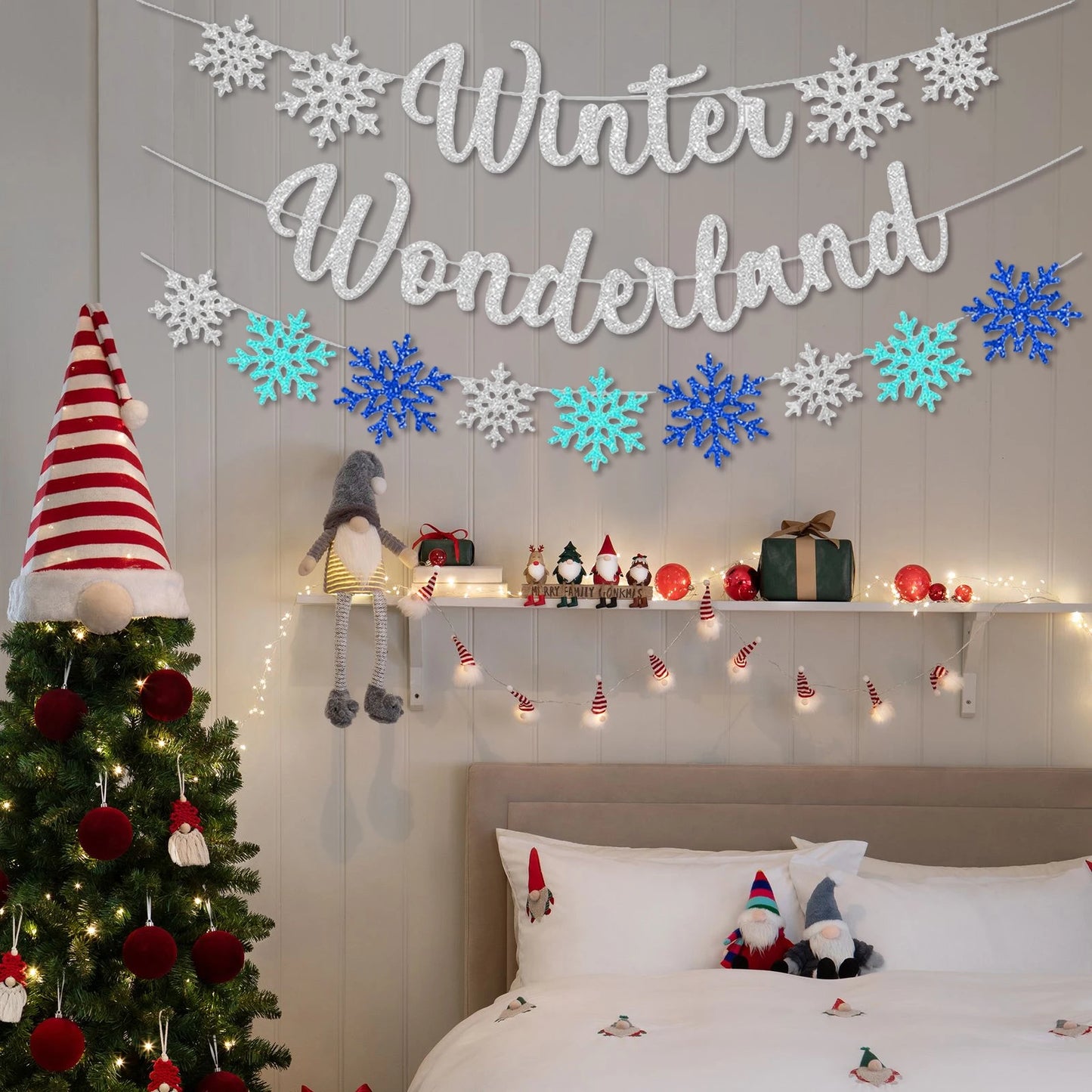 3Pcs Winter Wonderland Banners, Glittery Snowflake Banner Christmas Decorations Banners Winter Holiday Garland Photo Props