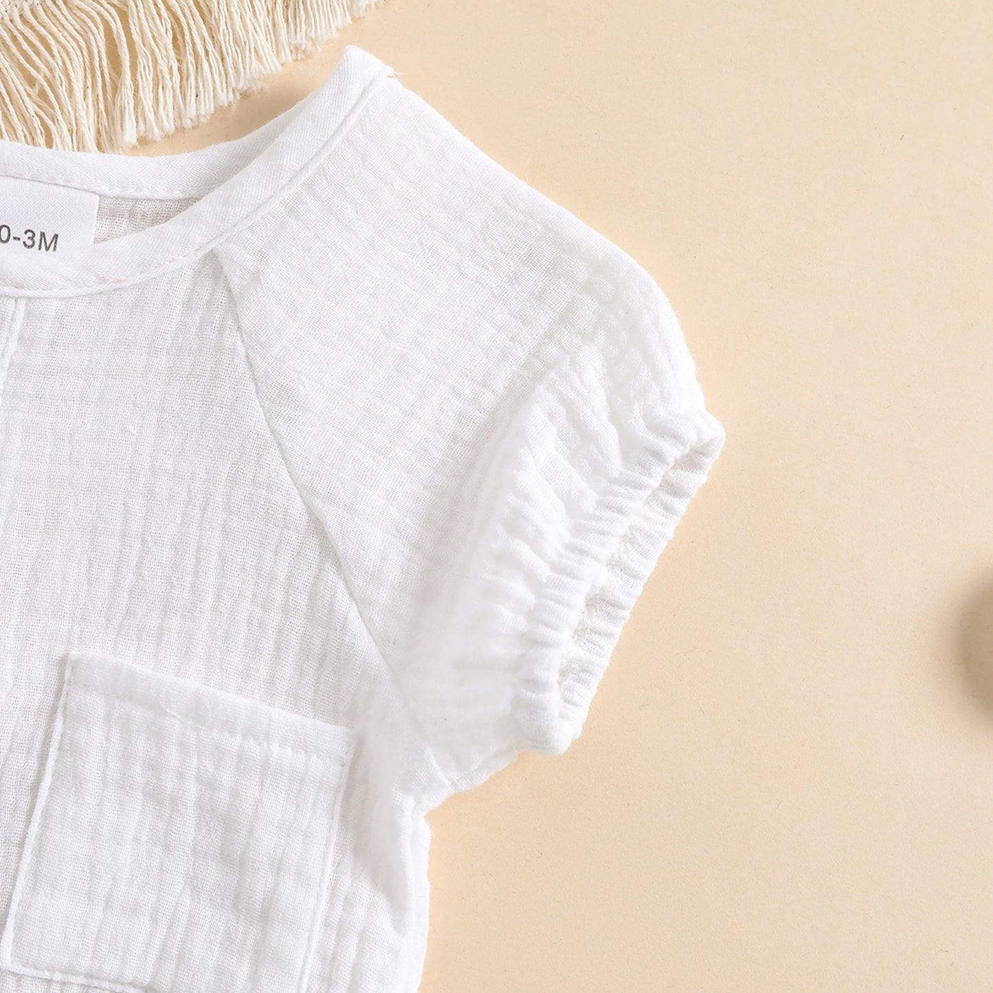 Baby Solid Color Clothes Set Short-sleeved Crew Neck Chest Pocket Jumpsuit Romper with Lace Hat for Summer