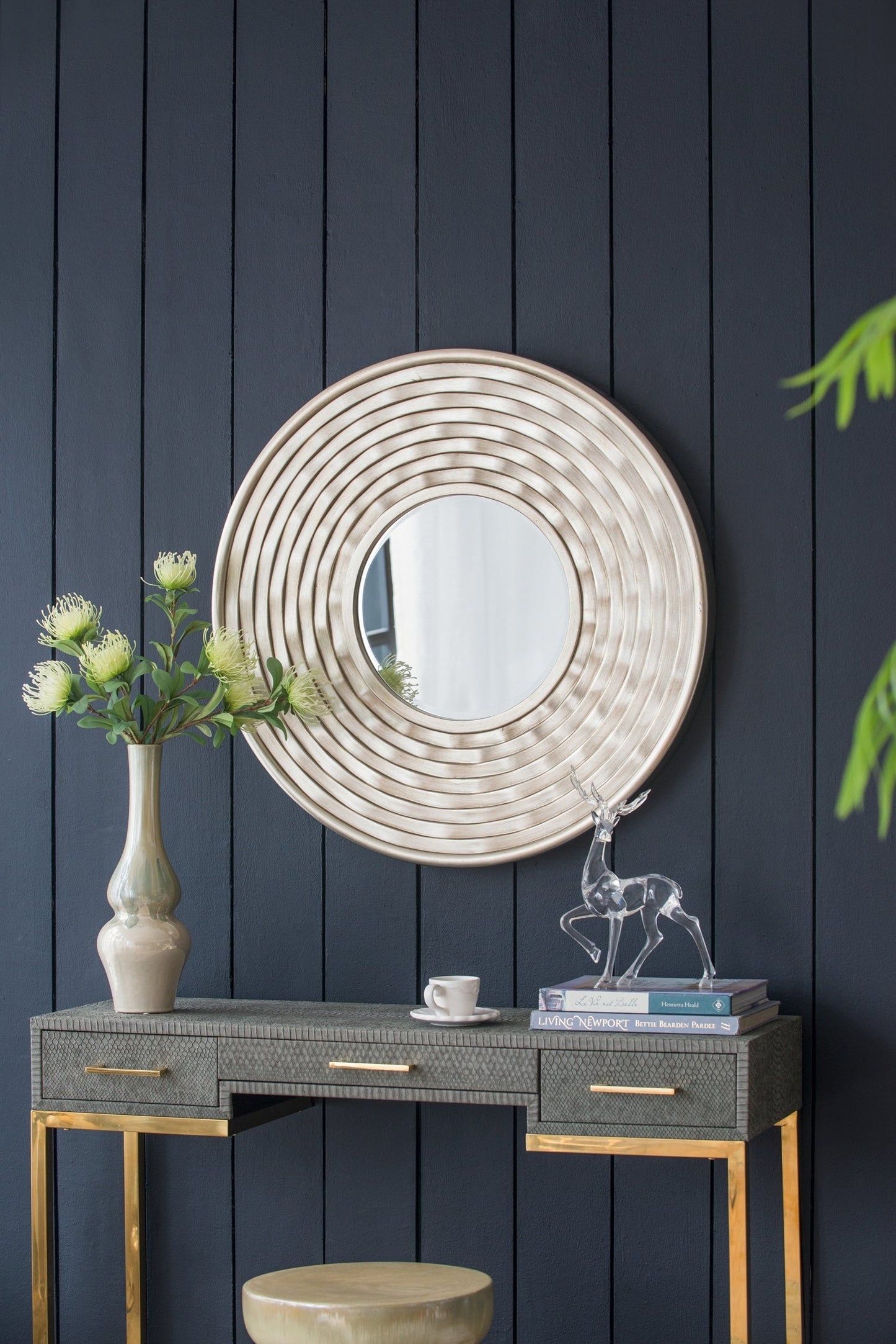 Round Sculpted Silver Wall Mirror with Beveled Glass, 31.3 in