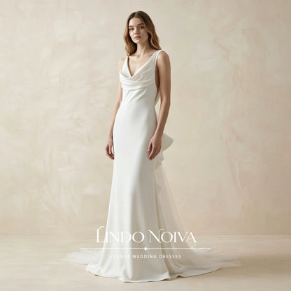 LINDO NOIVA Customized Sexy Satin Mermaid Wedding Dress V Neck Backless Bridal Gown Boho 3D Flower vestido de novia