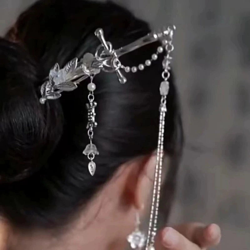 2025 New Chinese Style Sword Hair Sticks for Women Tassel Beads Chignon Pin Pearl Metal Leaves Hairpin Headdress Hair Accessorie