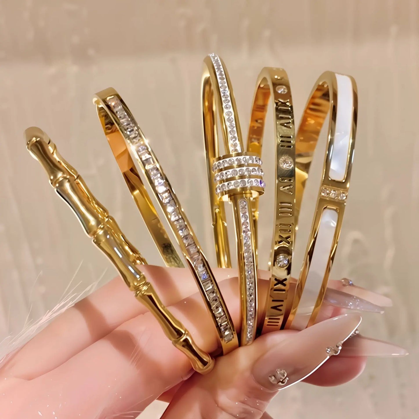 1PC Titanium Steel Stainless Steel Inlaid Zircon Gold Plated Bracelet, Classic and Simple Style, Suitable for Women's Daily Wear