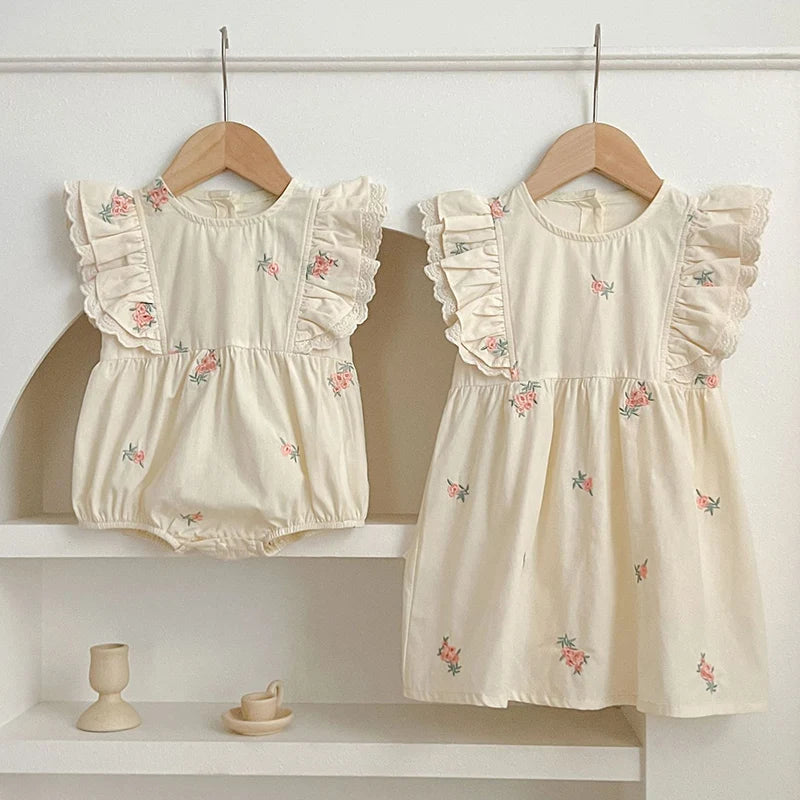 Summer Matching Sister Dress Outfit Baby Girls Clothes Girls Lace Flying Sleeves Dress Embroider Baby Girl Romper Princess Dress