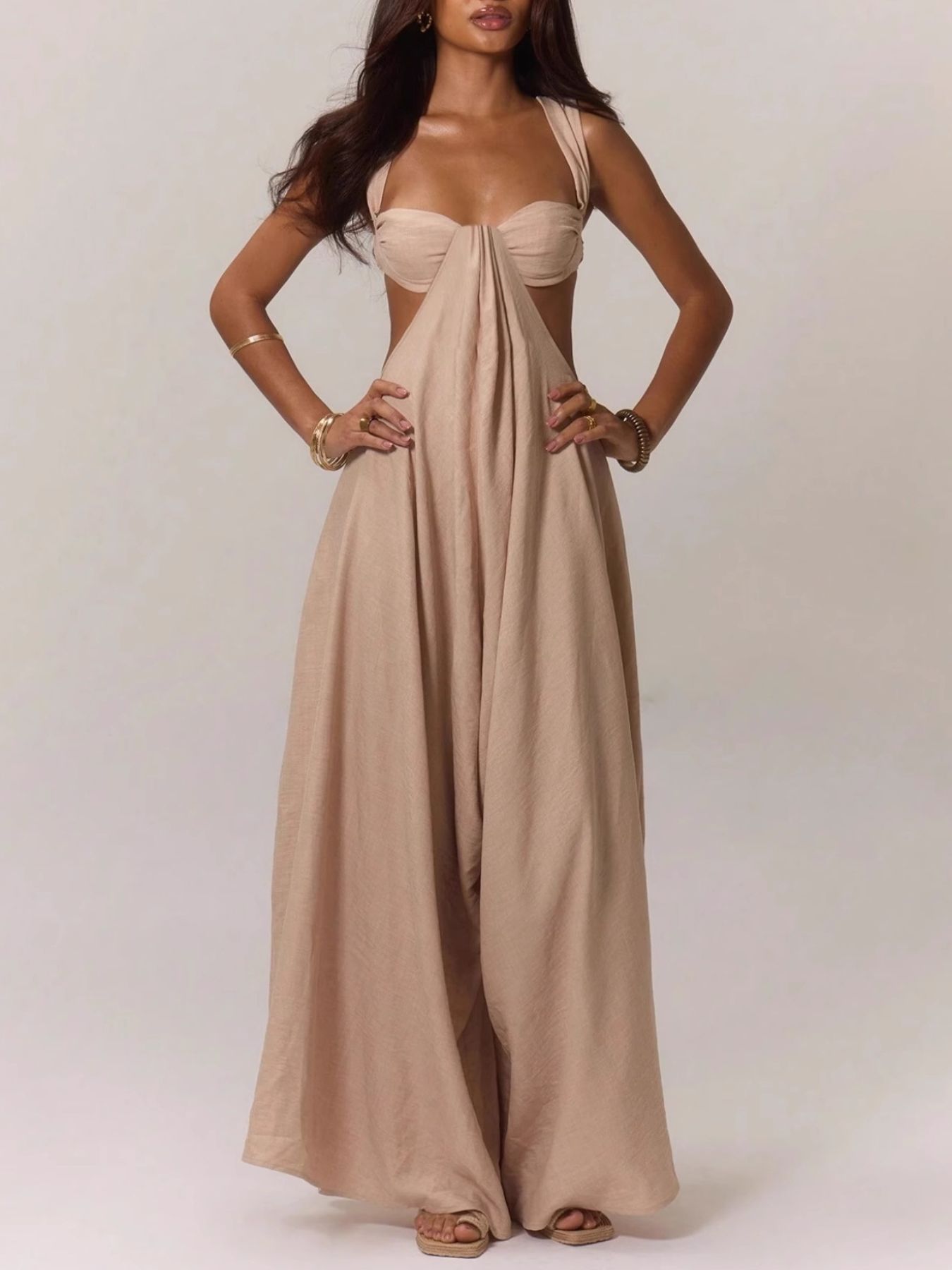 Neck Cutout Sweetheart Maxi Dress