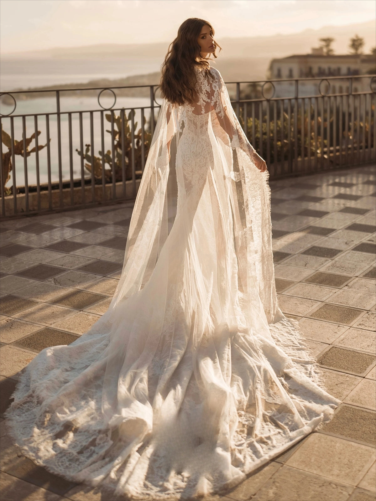 Customized Semor High Neck Lace Mermaid Wedding Dress Long Cape Sleeves Corset Luxury Style Bridal Gown Vestidos De Novia