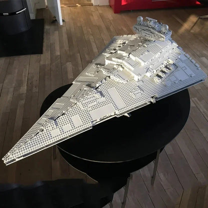 MINISO  Spaceship Series Moc Star Destroyer Assembling Building Blocks  Compatible 75252 Desk Home Ornament Toy Kids Adults Gift